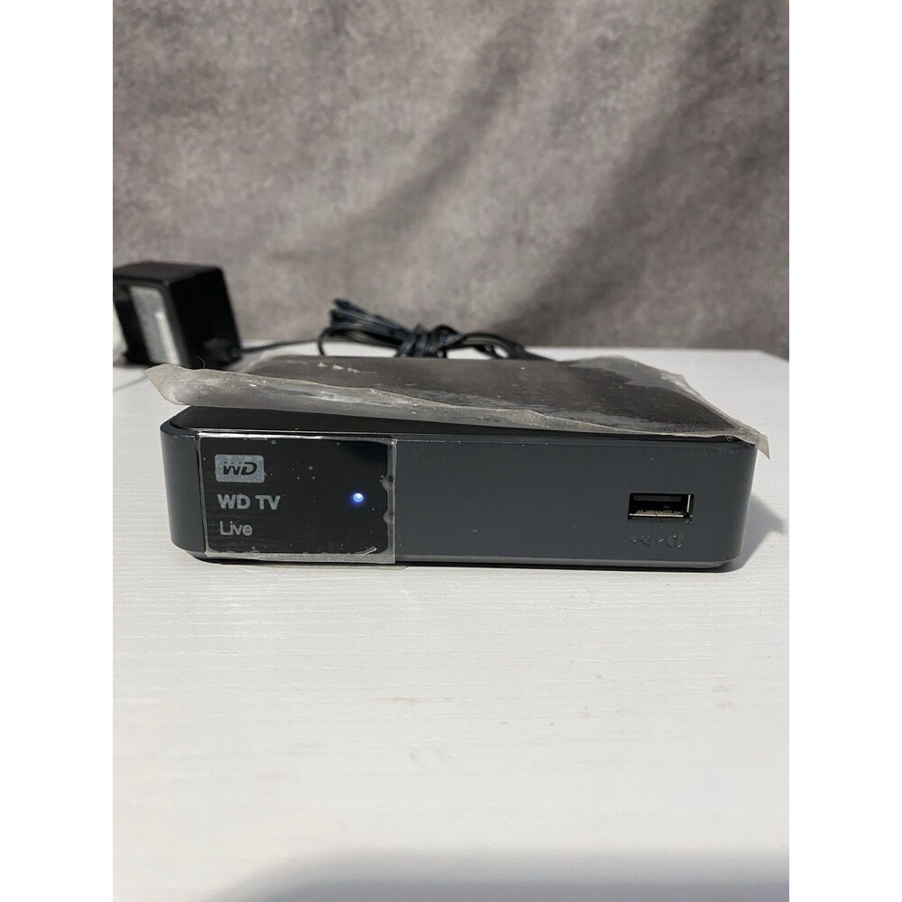 WD TV Live Streaming Media Player C3H WDBHG70000NBK Black w/ Power Supply Only